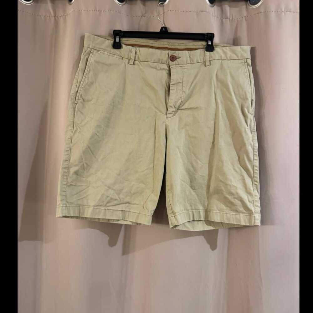 Men’s Tommy Bahama Tan Shorts